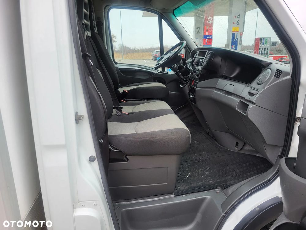 Iveco Daily - 33