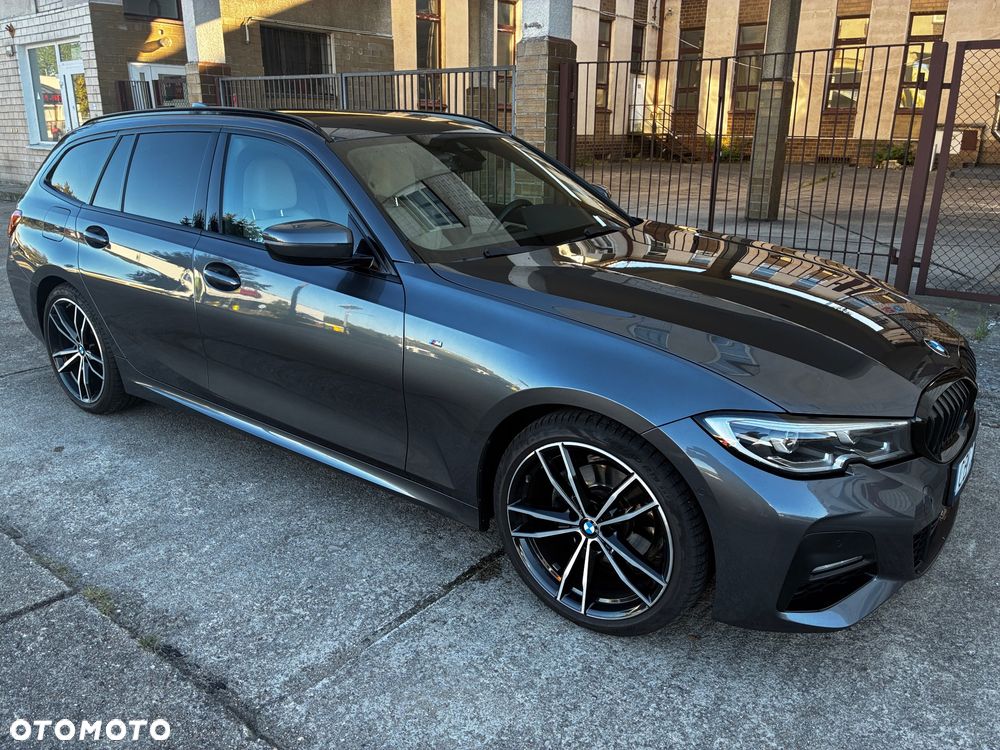 BMW Seria 3 320d xDrive M Sport Shadow sport - 1
