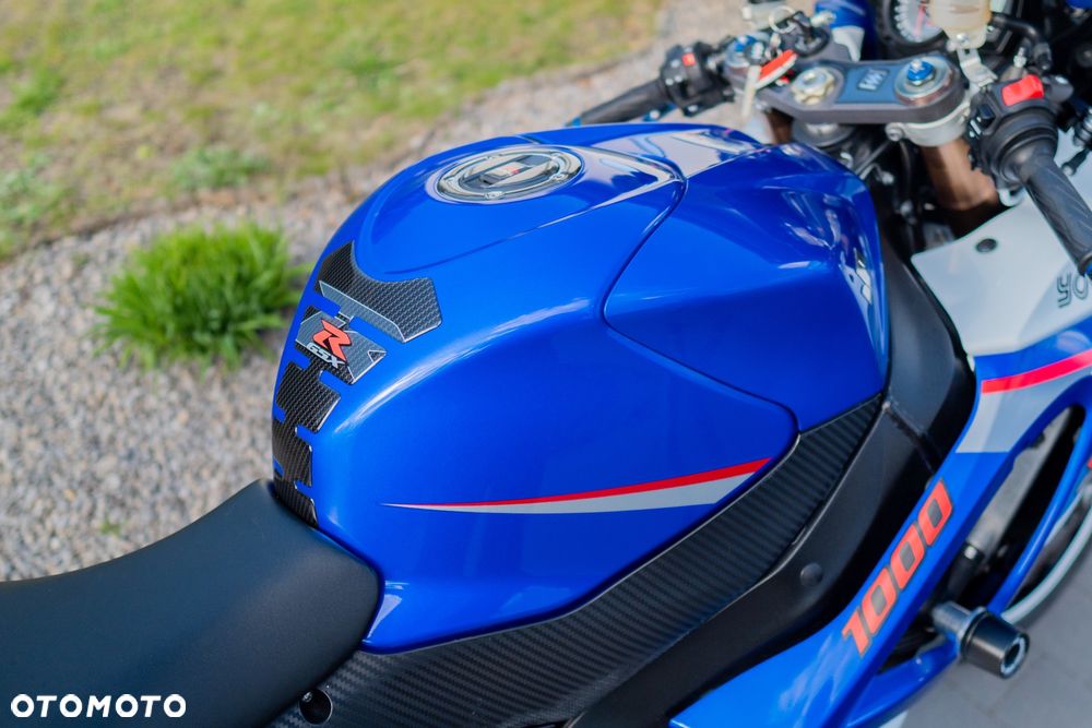 Suzuki GSX-R - 22