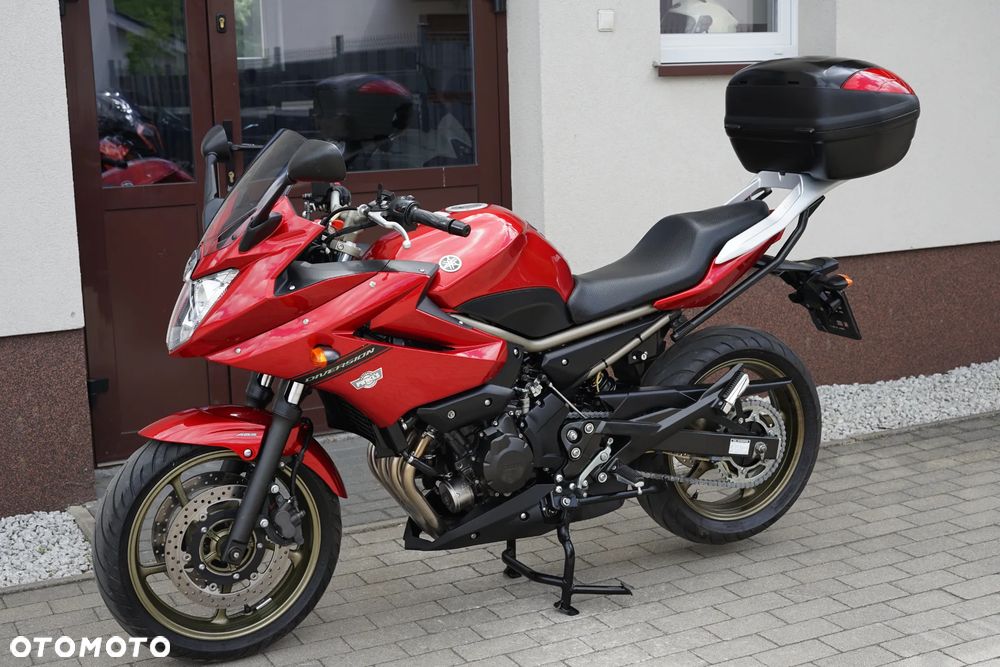 Yamaha XJ - 22
