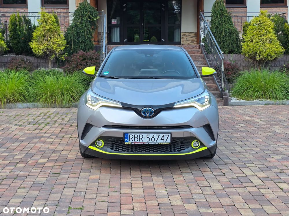 Toyota C-HR 1.8 Hybrid Neon Lime powered by JBL - 40