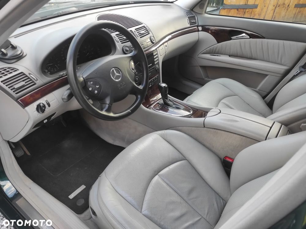 Mercedes-Benz Klasa E - 18