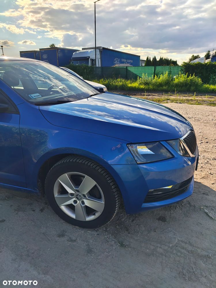 Skoda Octavia 2018 photo 3