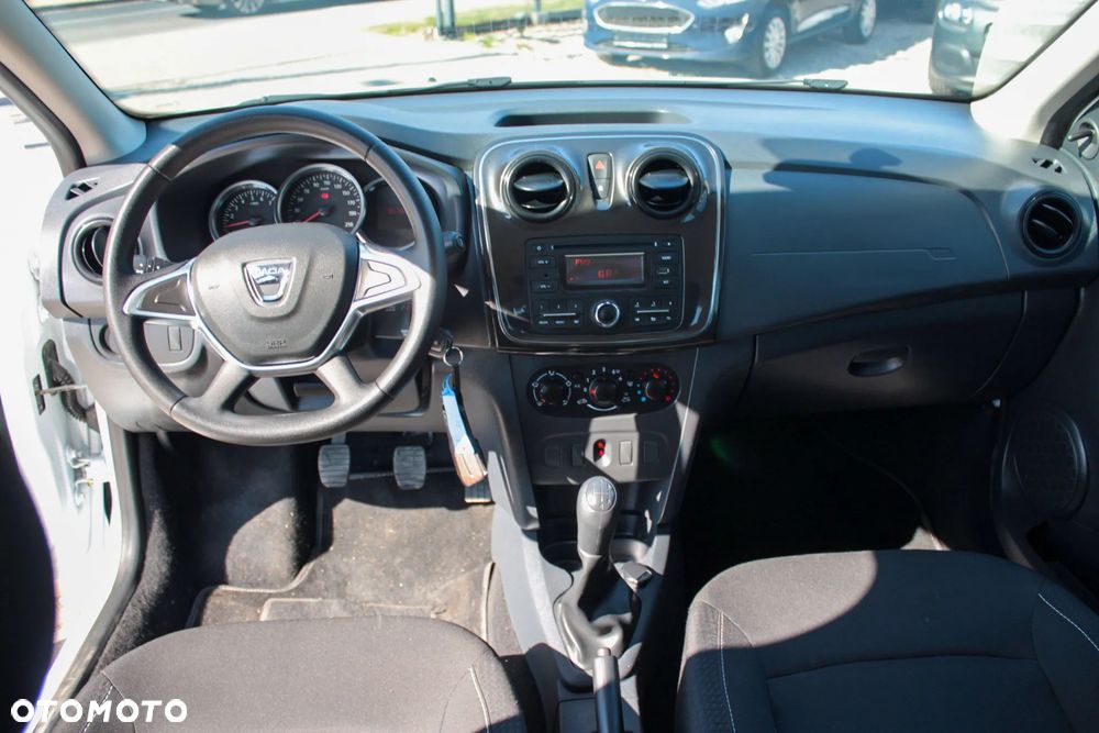 Dacia Sandero SCe 75 Acces - 13