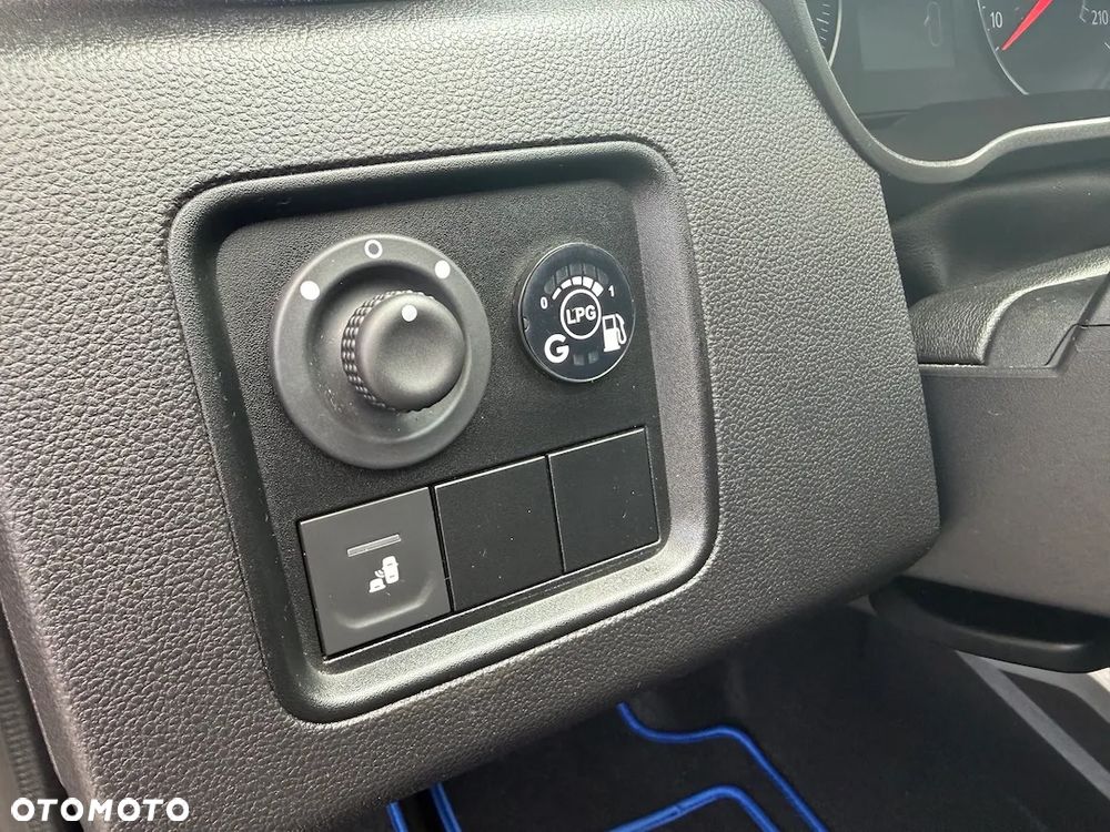 Dacia Duster 1.0 TCe SL Celebration - 20