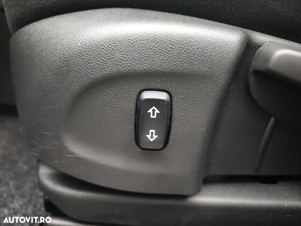 Opel Crossland 1.5 Diesel Automatik Business Edition - 11