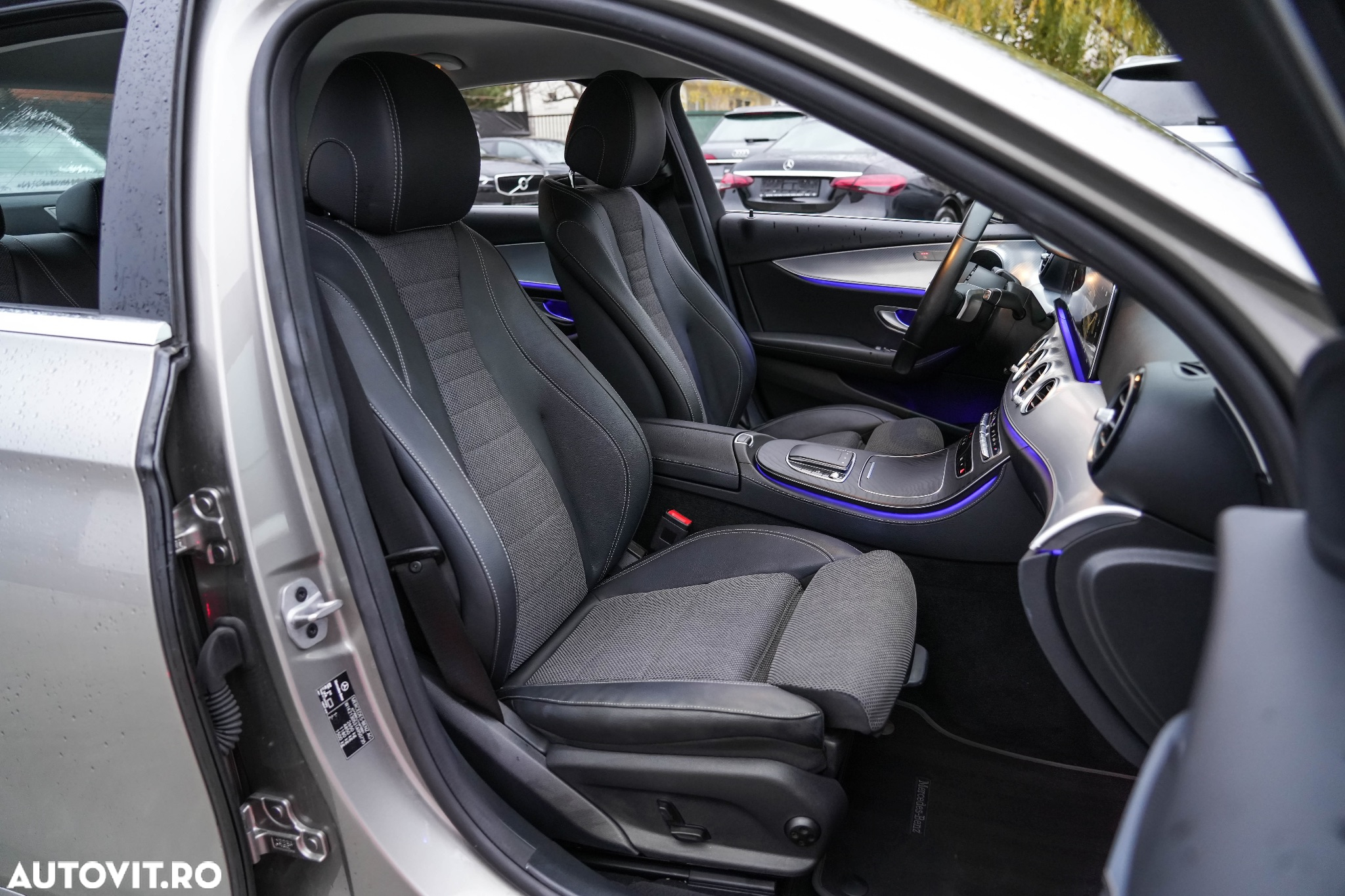 Mercedes-Benz E 300e 9G-TRONIC - 23