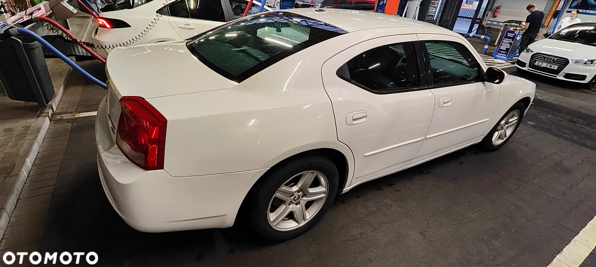 Dodge Charger 3.5 V6 SXT - 5