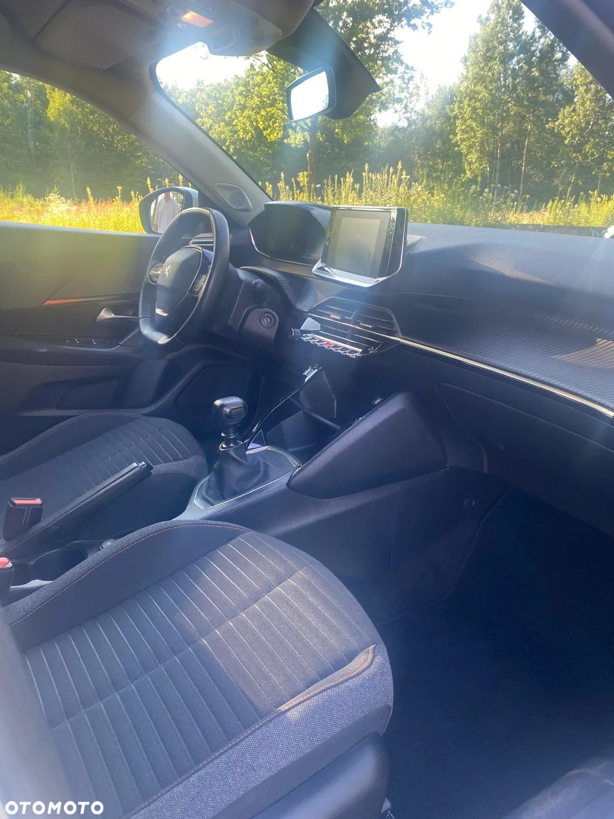 Peugeot 2008 1.2 PureTech Active S&S - 29