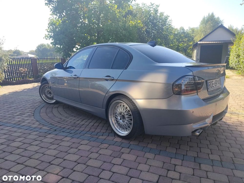 BMW Seria 3 320d - 8