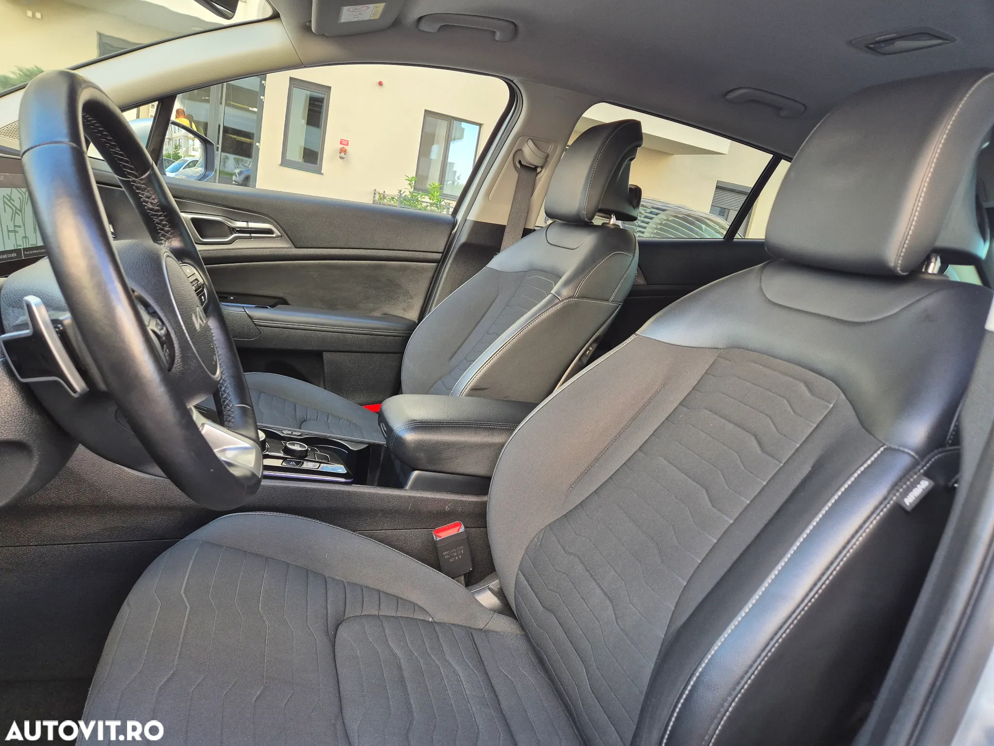 Kia Sportage 1.6 T-GDI HEV 6AT 4x2 Style - 15