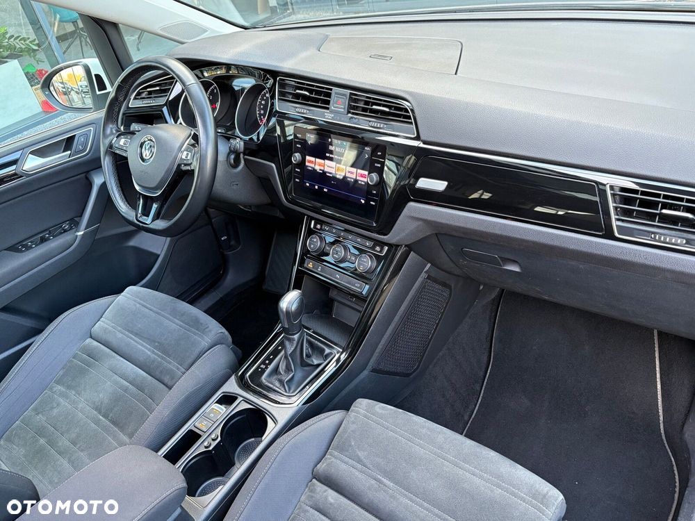 Volkswagen Touran 1.5 TSI EVO Highline DSG - 17