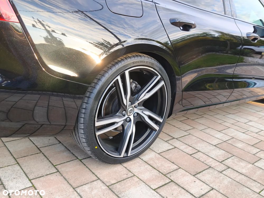 Volvo V60 D3 R-Design - 15