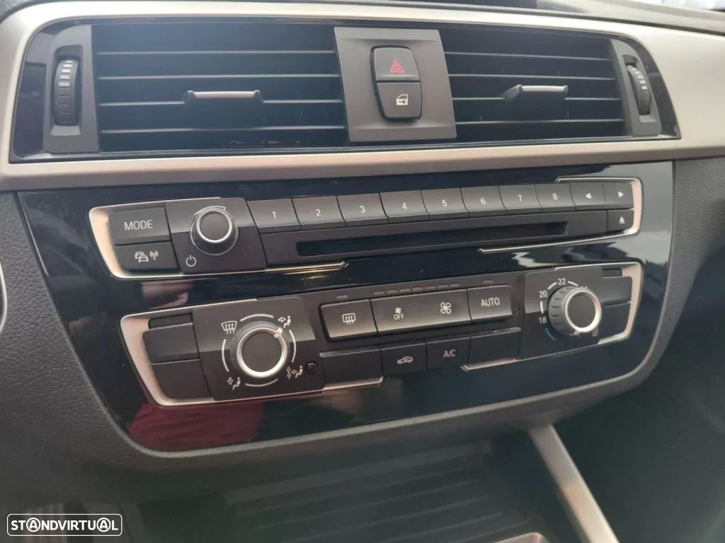 BMW 116 d Line Sport - 16