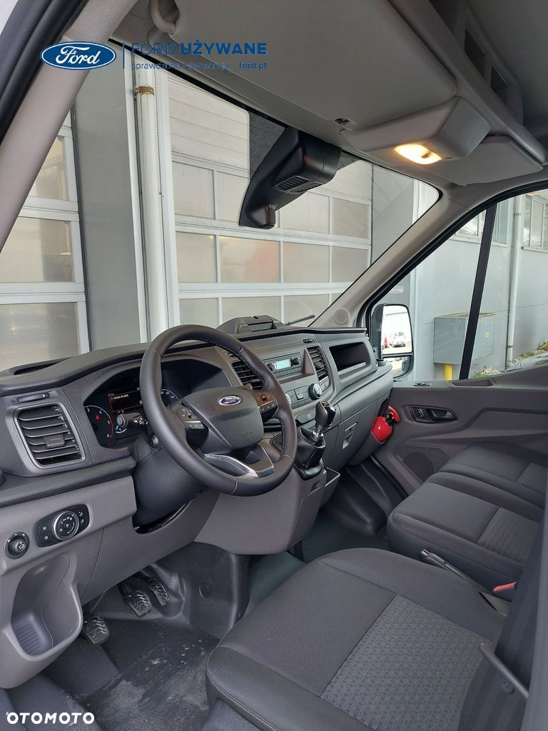 Ford Transit - 10