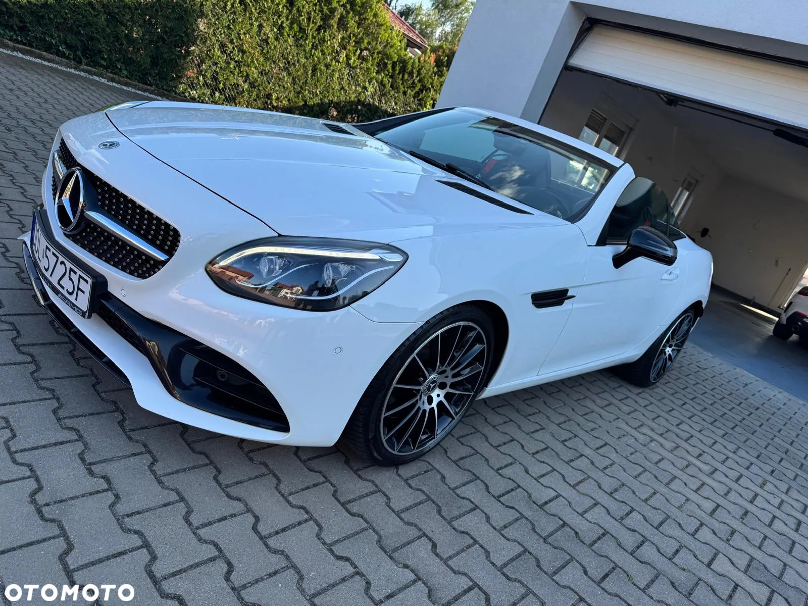 Mercedes-Benz SLC 200 9G-Tronic - 5