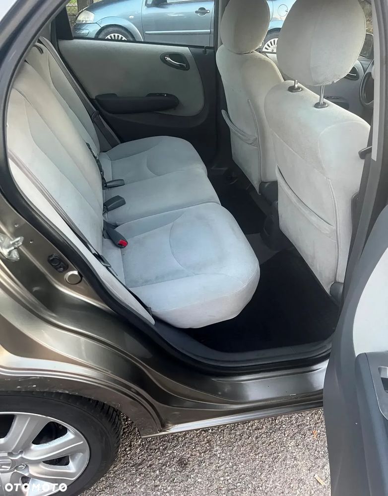 Honda City 1.4 Comfort - 15