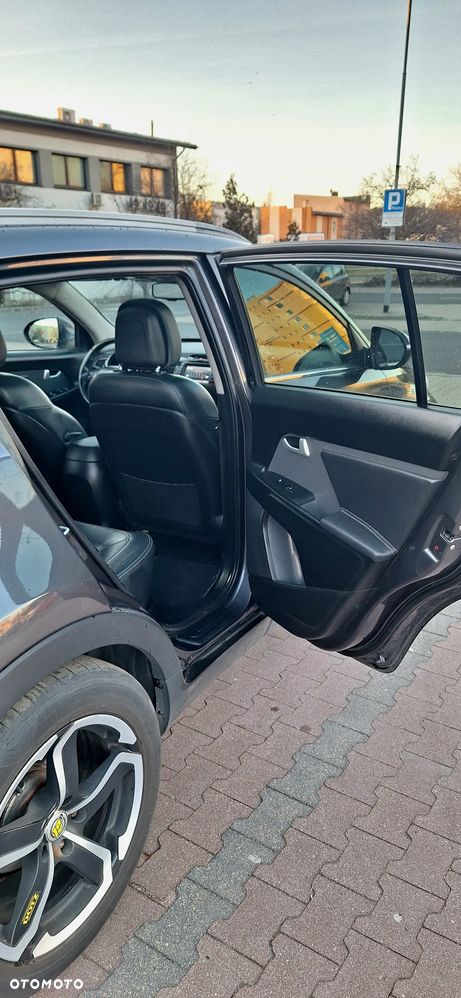 Kia Sportage 2.0 CRDI XL 2WD - 11