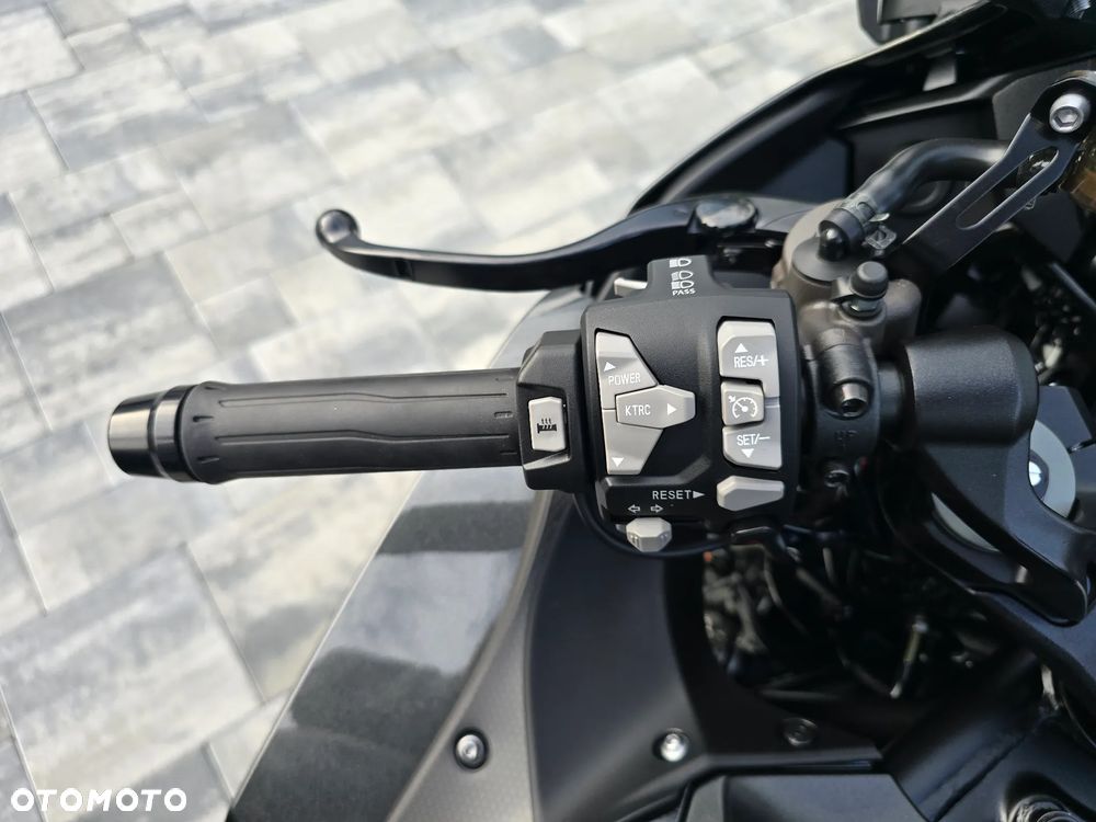 Kawasaki Ninja - 14
