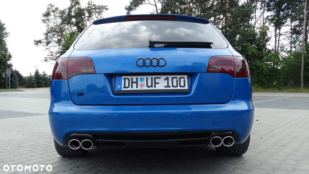 Audi A6 Avant 2.4 quattro - 33