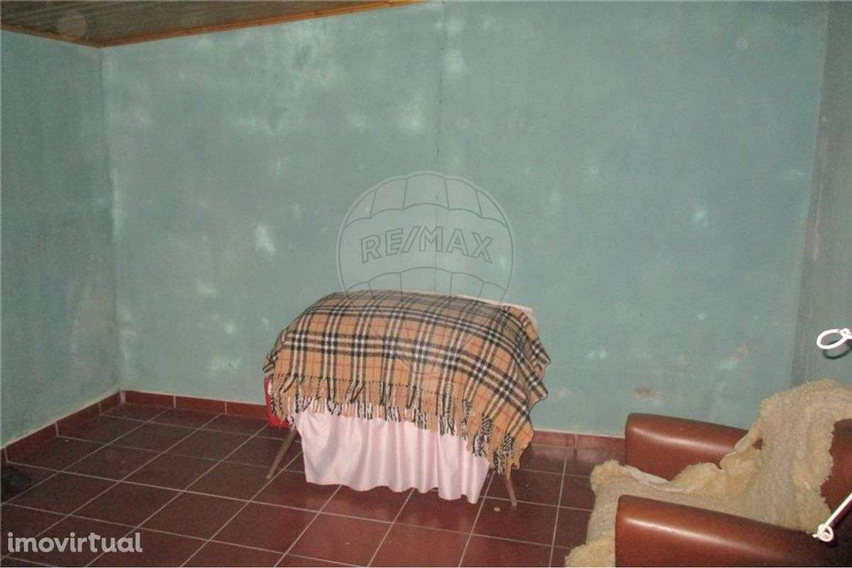 Moradia T2 para venda - Grande imagem: 3/14