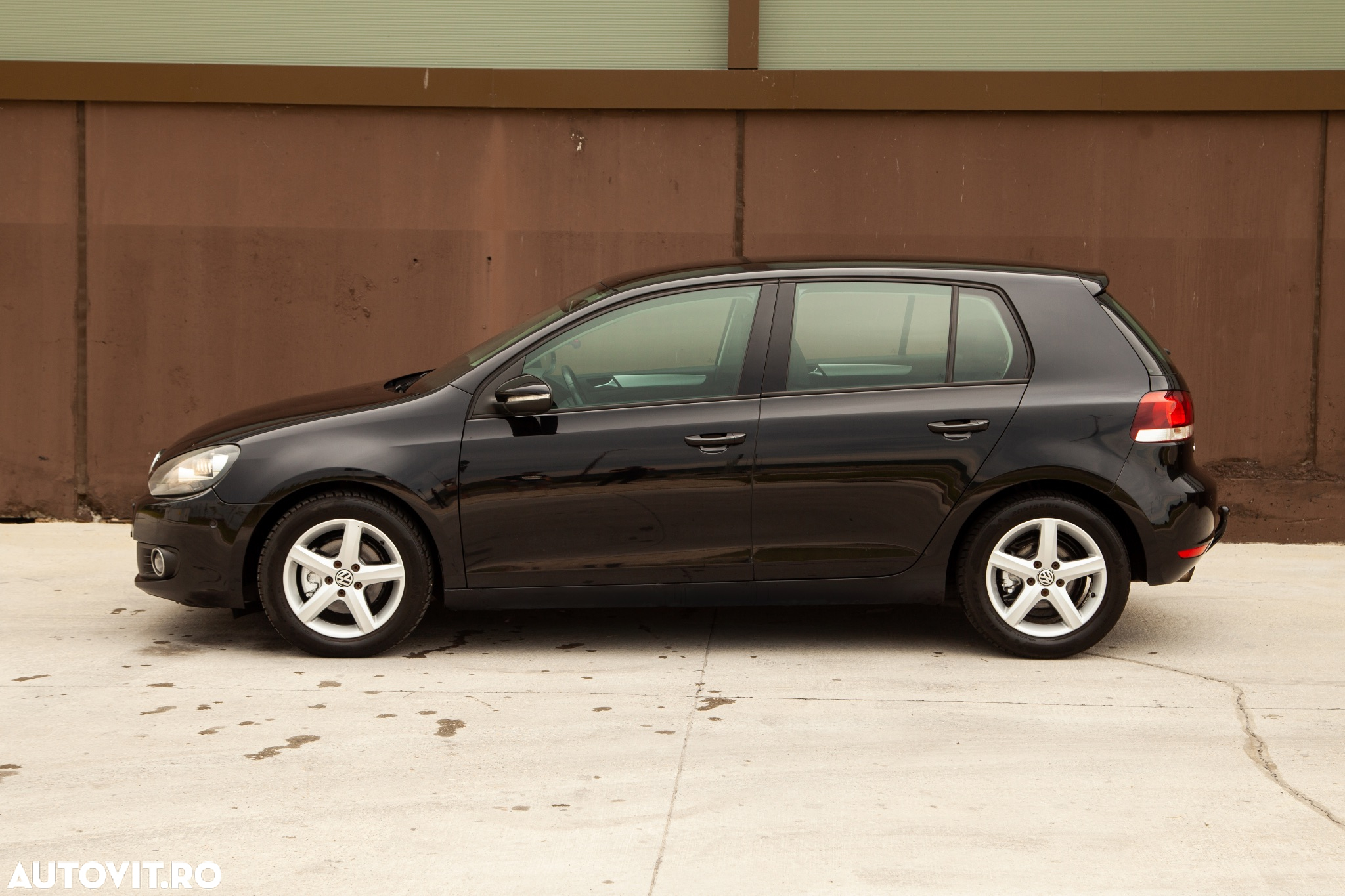 Volkswagen Golf 2.0 TDI Highline - 36