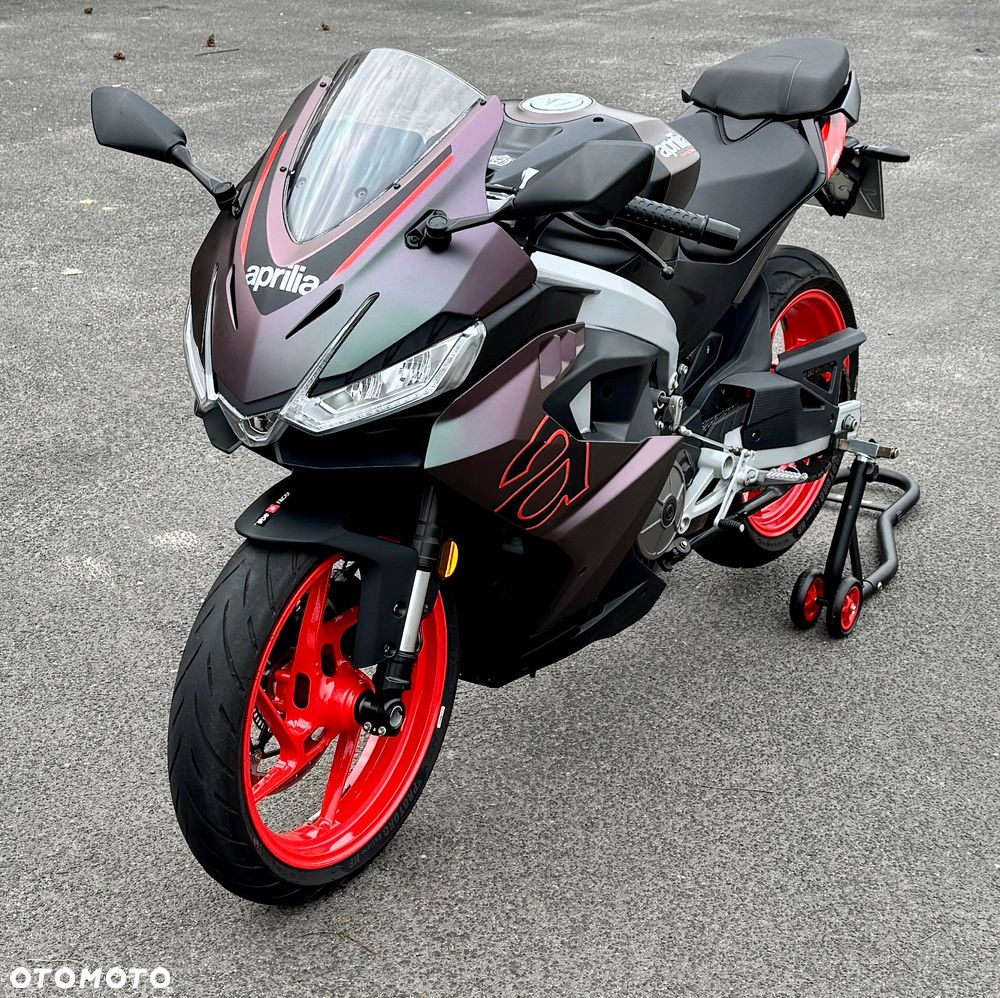 Aprilia RS - 8