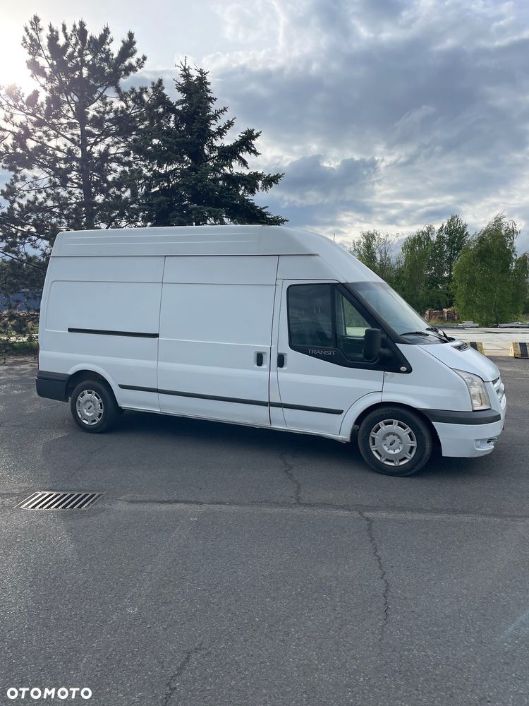 Ford Transit - 17