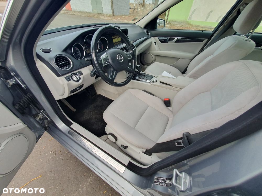 Mercedes-Benz Klasa C 200 (BlueEFFICIENCY) 7G-TRONIC - 6