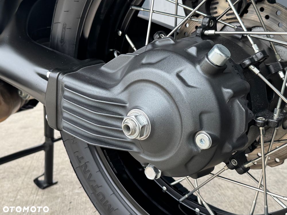Yamaha Super Tenere - 33