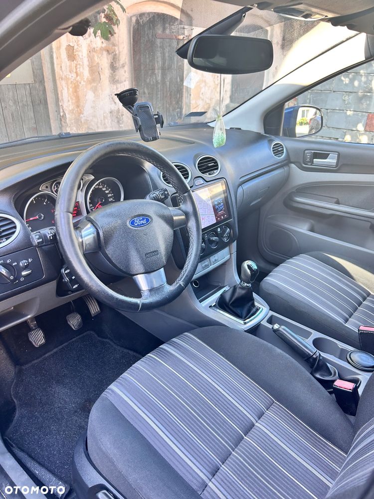 Ford Focus - 11
