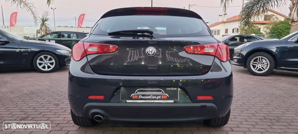 Alfa Romeo Giulietta 1.6 JTDm Sprint Speciale J18 - 10