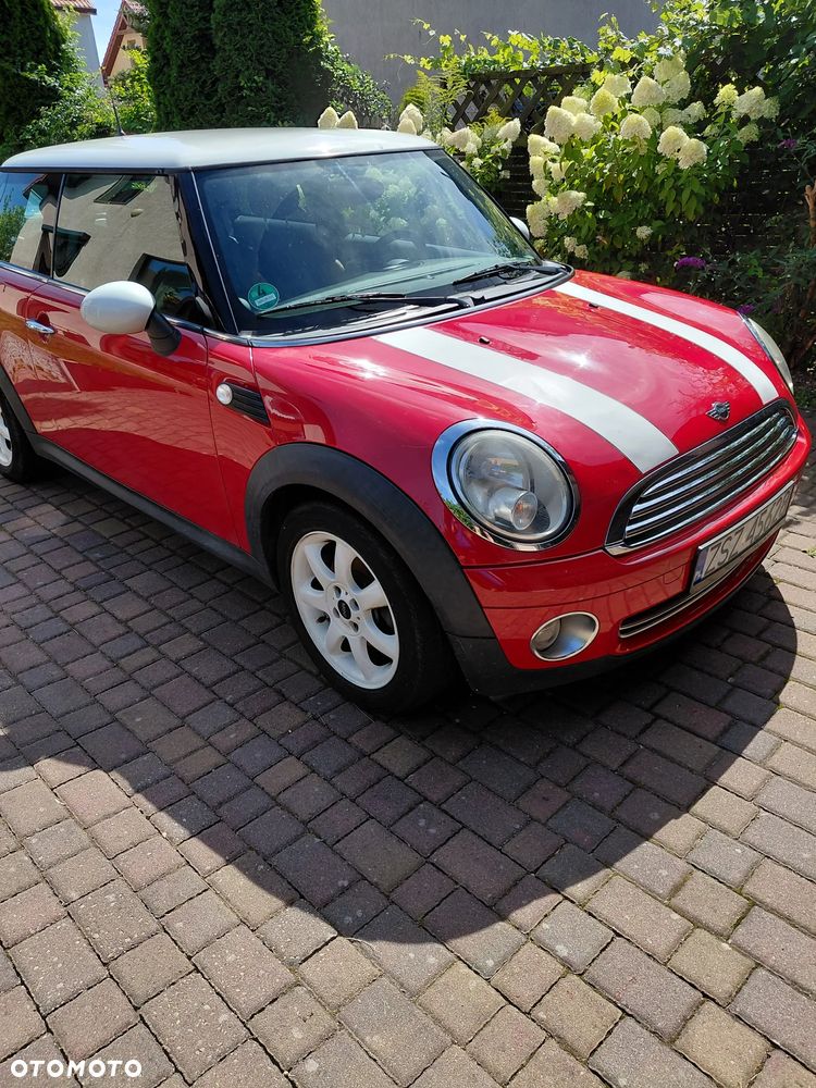 MINI Cooper Standard - 2