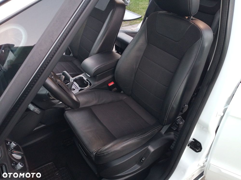 Ford S-Max 2.0 TDCi Titanium - 6