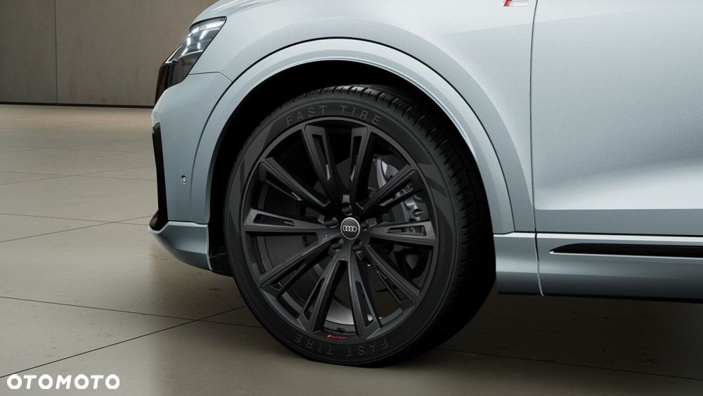 Audi Q8 - 6