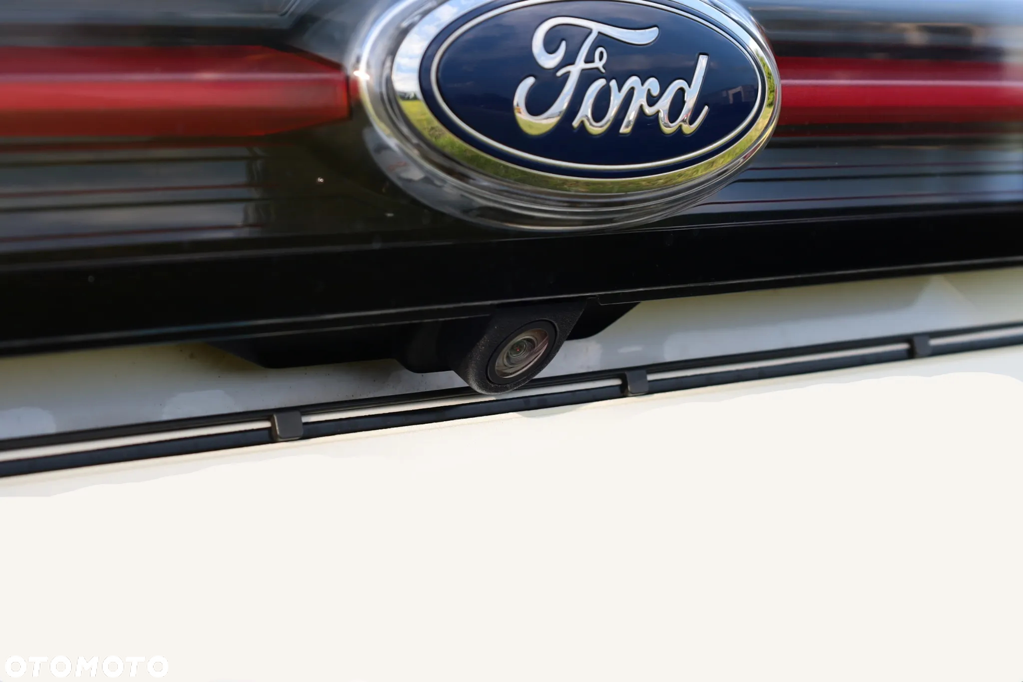 Ford Edge 2.0 TDCi Twin-Turbo 4WD ST-Line - 18