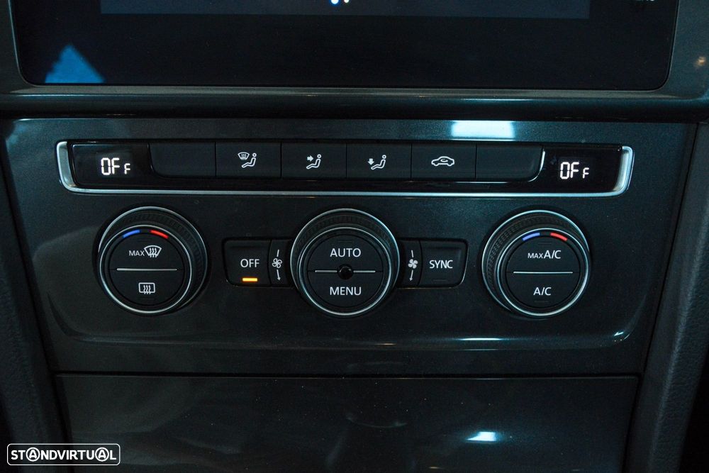 VW Golf 1.6 TDI Confortline - 40