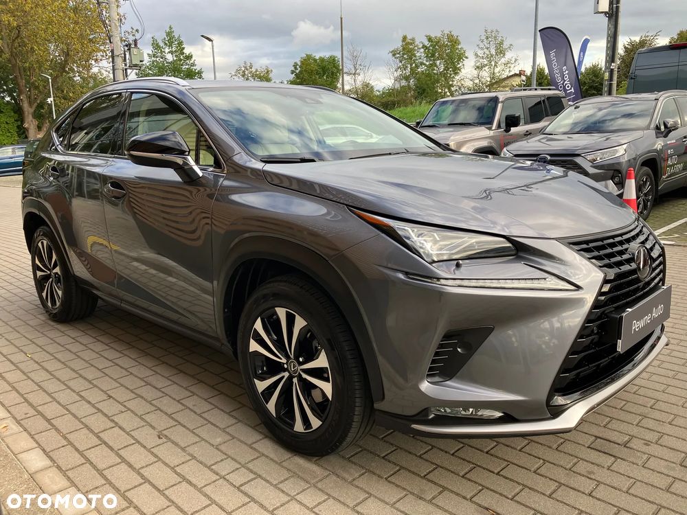 Lexus NX 300 F Impression AWD - 13