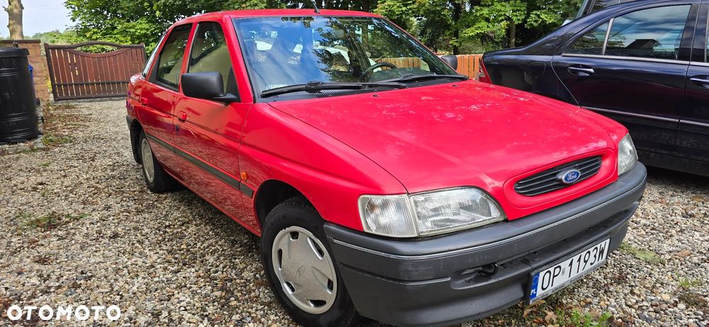 Ford Escort 1.3 CL - 4