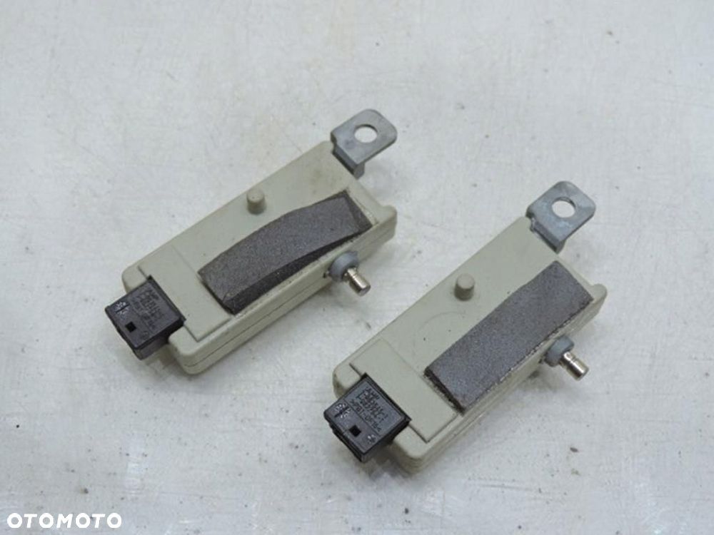 WZMACNIACZ ANTENY BMW X5 E53 8377658 - 2