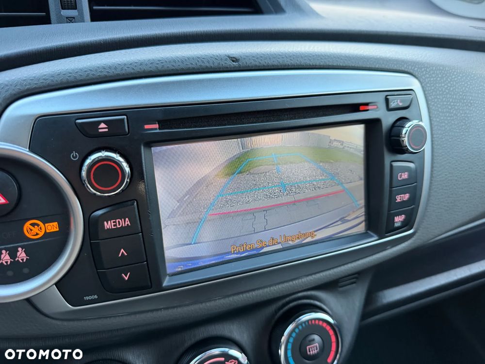 Toyota Yaris 1.33 VVT-i Style - 26