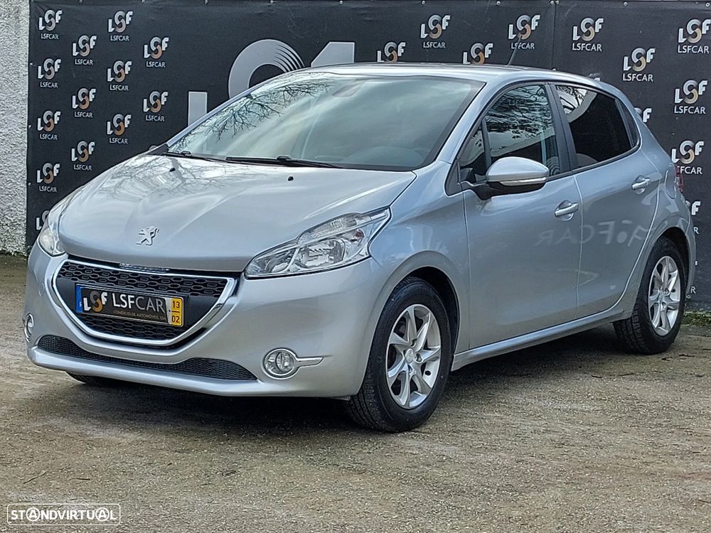 Peugeot 208 1.4 HDi Active - 1