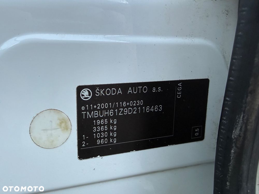 Skoda Octavia 2.0 TDI DPF RS - 29
