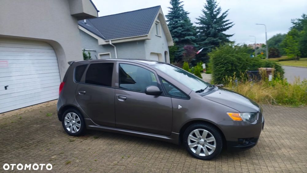 Mitsubishi Colt 1.3 Intense - 37