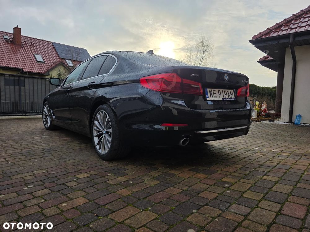 BMW Seria 5 520d xDrive Business Edition sport - 4