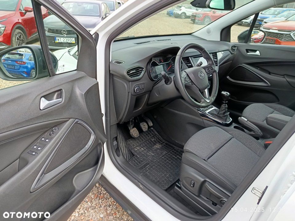 Opel Crossland - 17