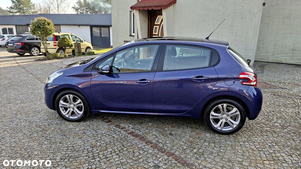 Peugeot 208 1.2 PureTech Allure - 7