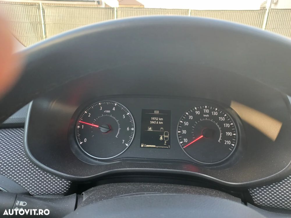 Dacia Sandero TCe 90 MT6 Comfort - 2