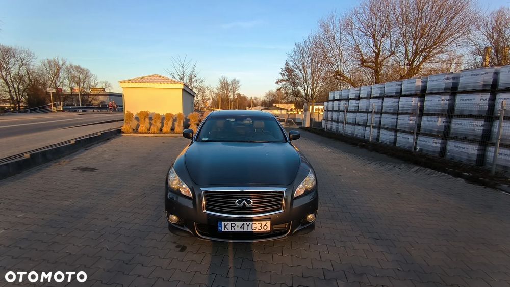 Infiniti M M37 S - 10
