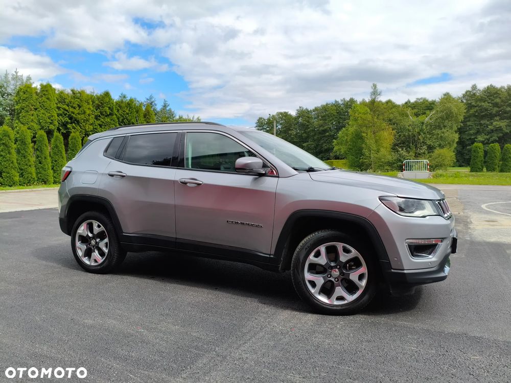 Jeep Compass - 29